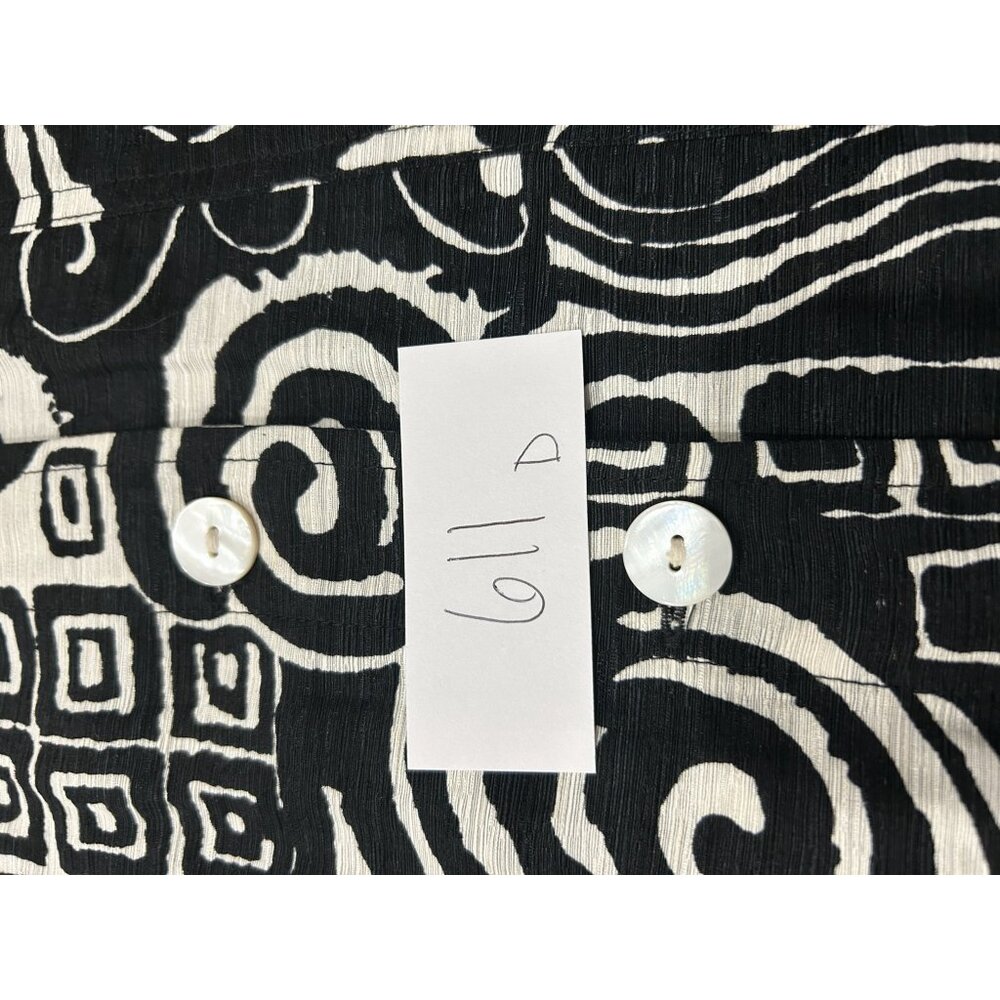 Ios Abstract Button Front Shacket Black White Sz … - image 8
